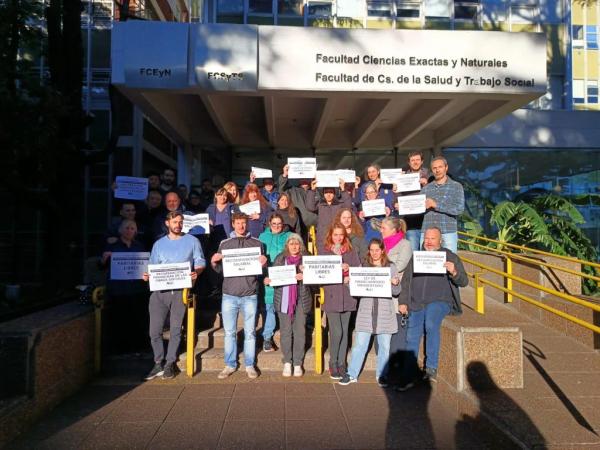 Paro total en la Universidad Nacional de Mar del Plata: APU reclama mejoras salariales y mayor financiamiento