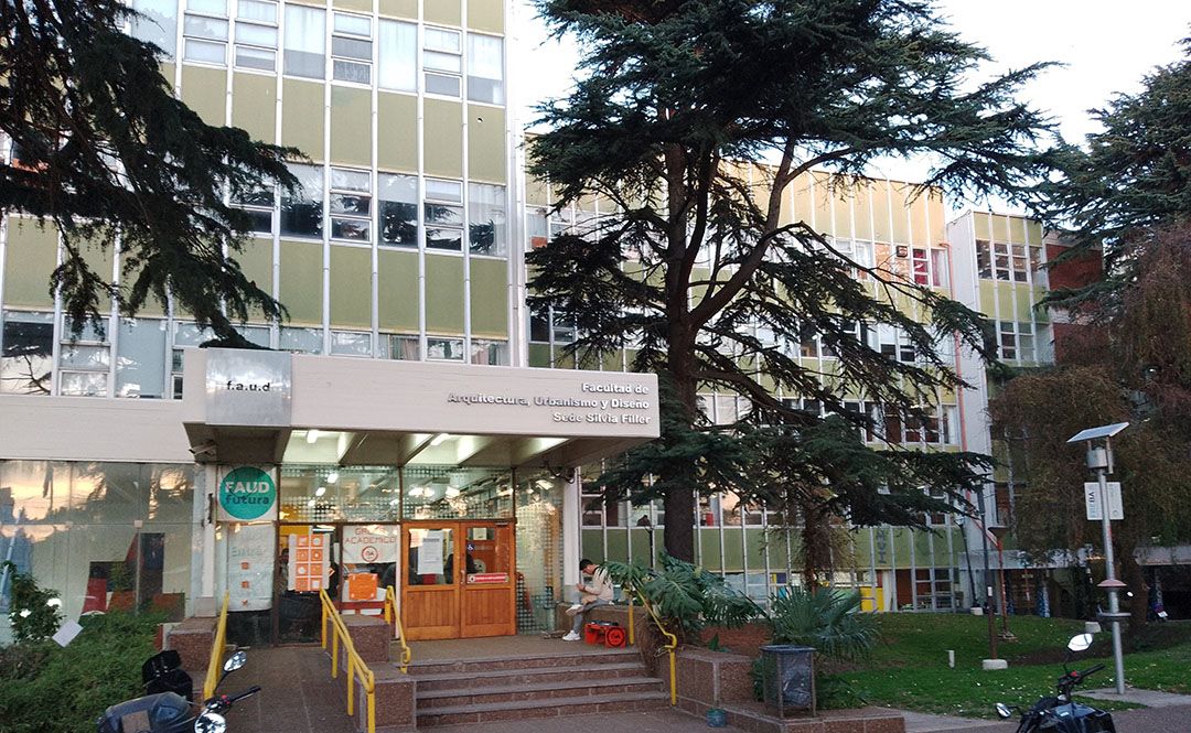 Más de 500 estudiantes se graduaron de la Universidad Nacional de Mar del Plata