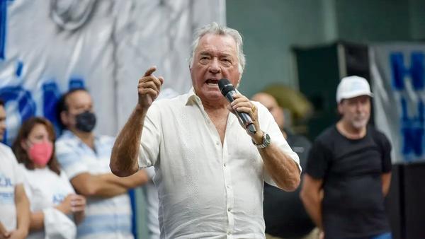 Los ojos en las legislativas: Barrionuevo lanza su partido sindical en Mar del Plata
