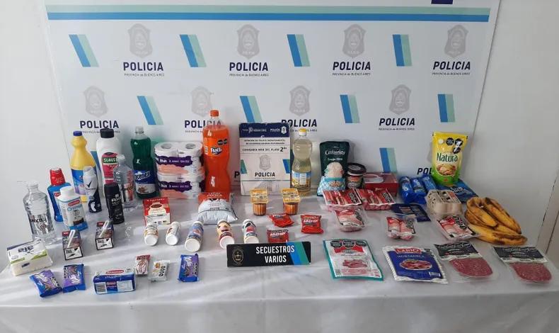 Intento robar más de 50 productos de un supermercado y la descubrieron 