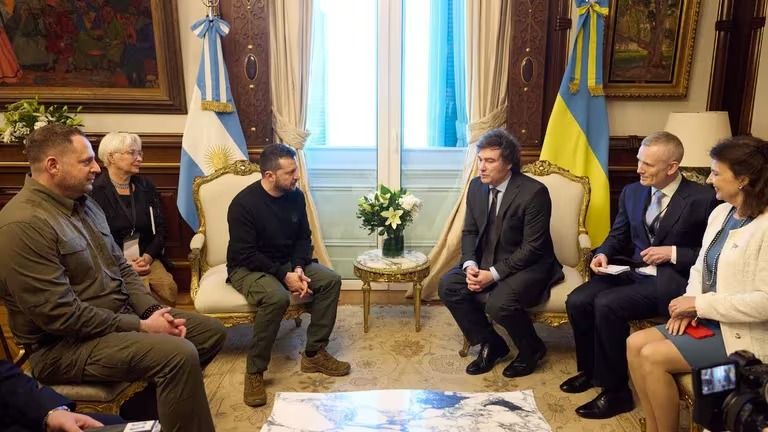 Javier Milei participa de la Cumbre de la Paz organizada por Ucrania