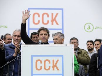 Axel Kicillof brindó un discurso y recordó a Néstor