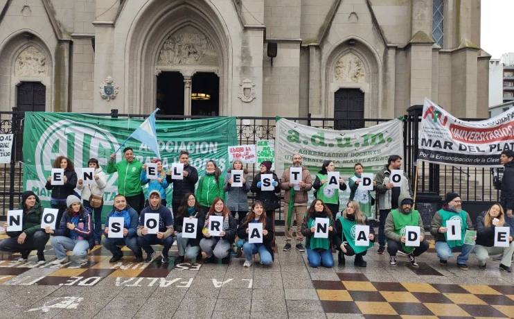 Docentes univeristarios anuncian nuevo paro con movilización: cuándo será la jornada de lucha