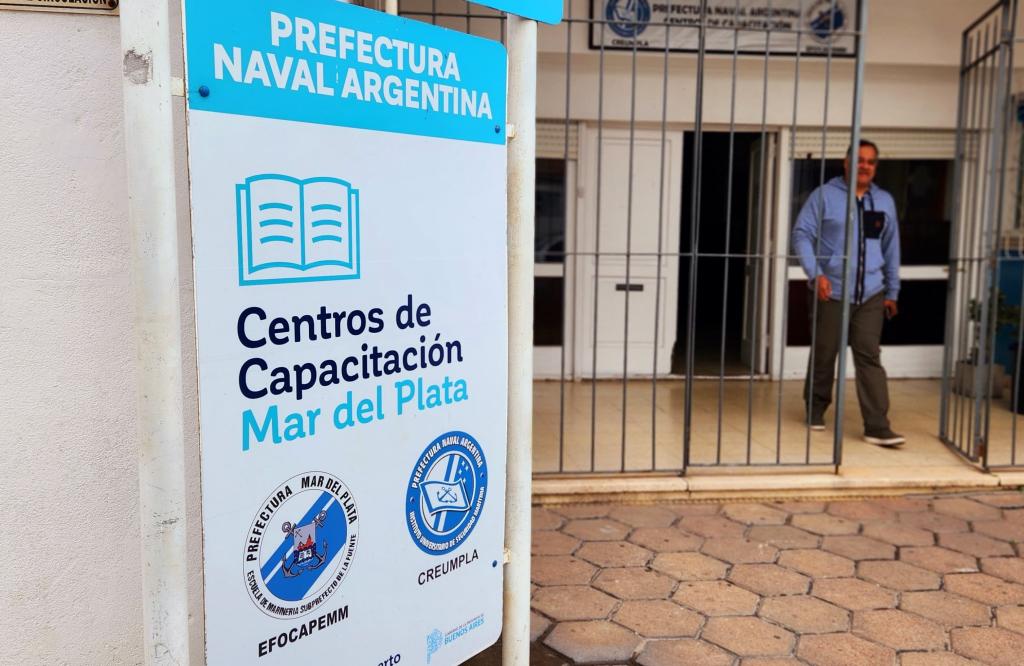 Abren inscripciones para cursos regulares 2025 en la Escuela de Marinería de Mar del Plata
