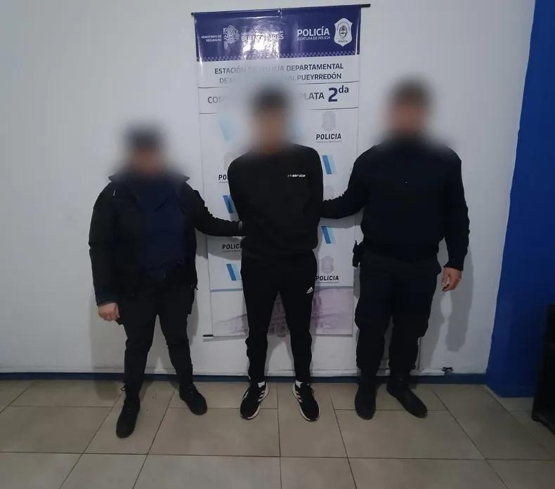 Violencia de género: Golpeó a su pareja y los vecinos lo retuvieron para que no escapara