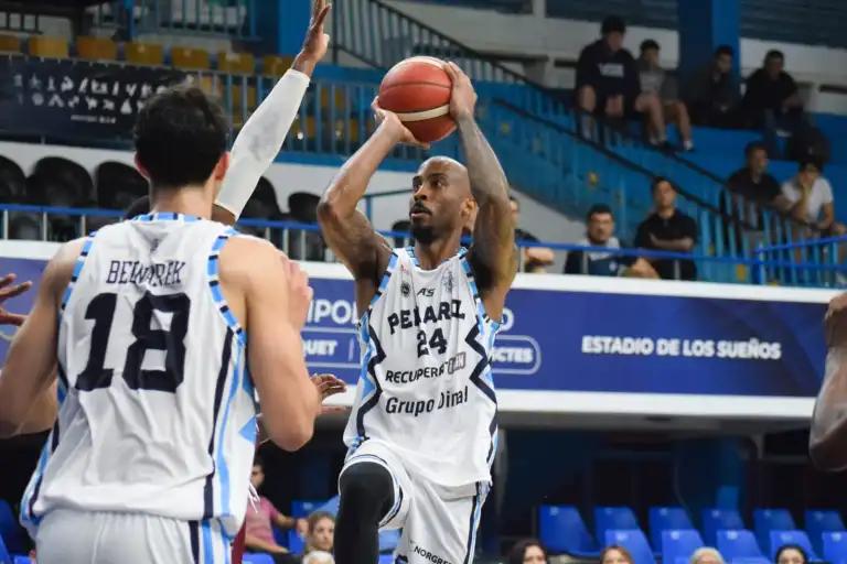 Peñarol cayó 70-60 frente a Fortaleza en el Interligas