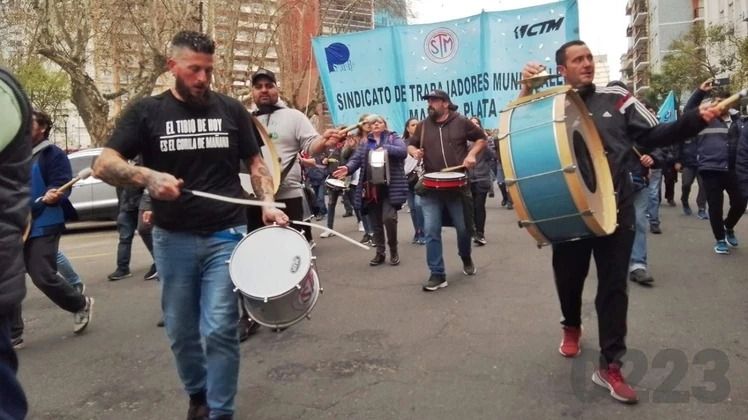 El Municipio confirmó una propuesta de aumento salarial a los municipales
