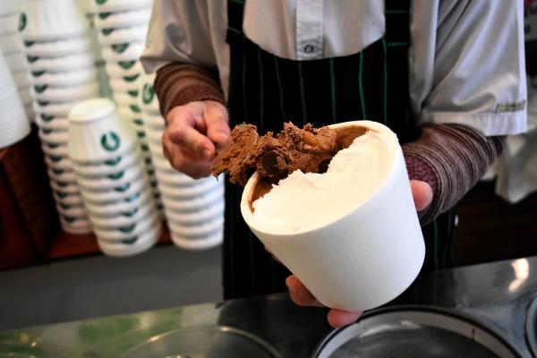 ¡Atentos los fans del helado!: llega La Noche de las Heladerías con una promoción única que no te podés perder