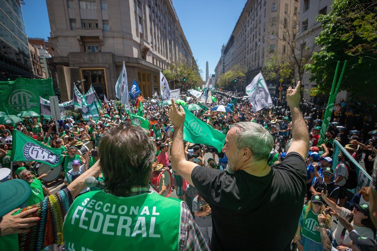 ATE definirá paro nacional en reclamo por paritarias y despidos