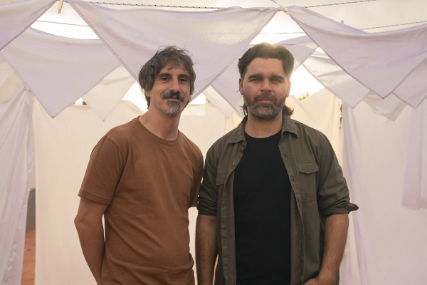 Juan Rosasco en Banda homenajea a Madres y Abuelas con una nueva canción: “Tu revolución”