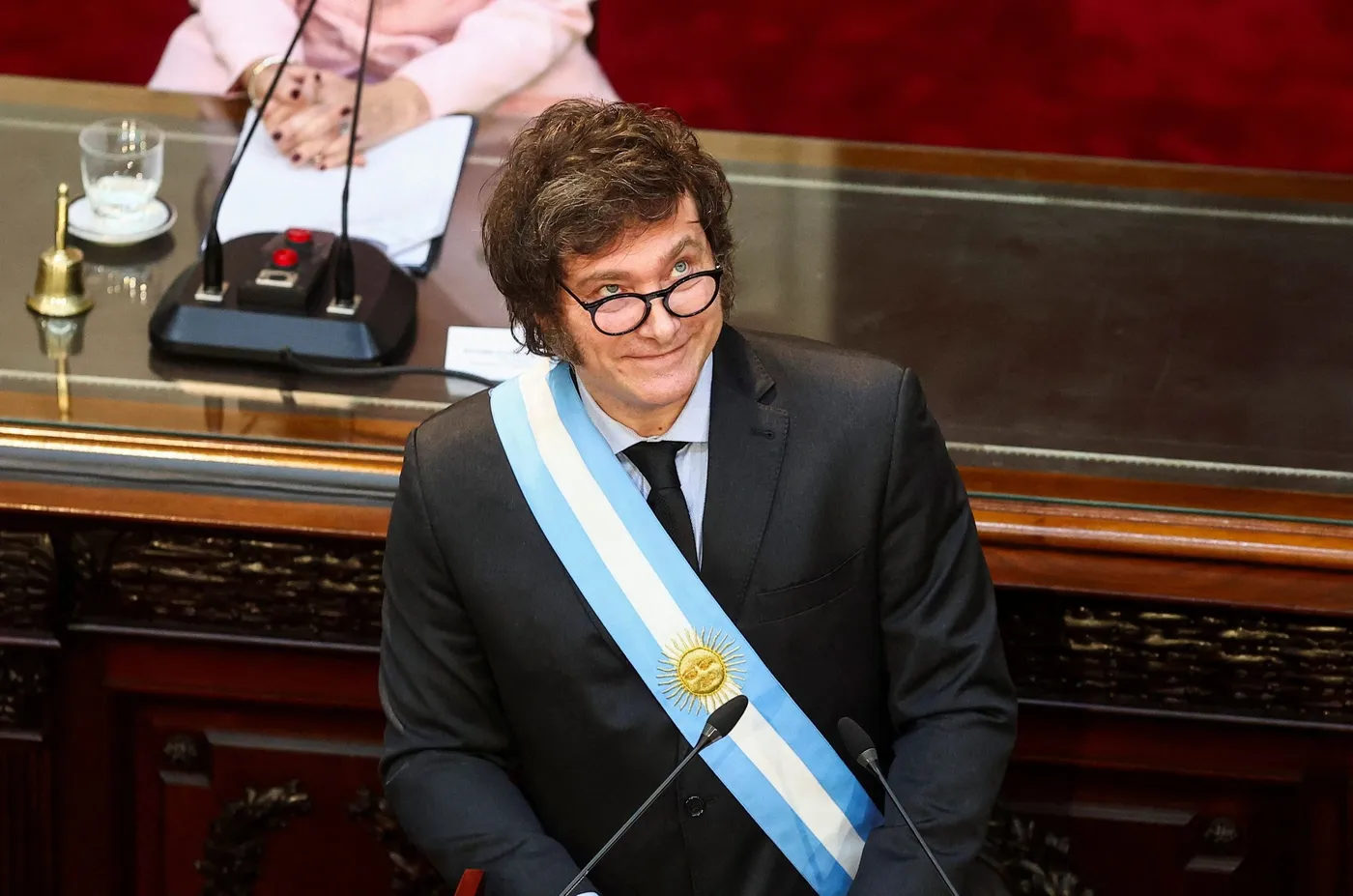 Milei se compromete a asegurar financiamiento y transparencia en las universidades públicas