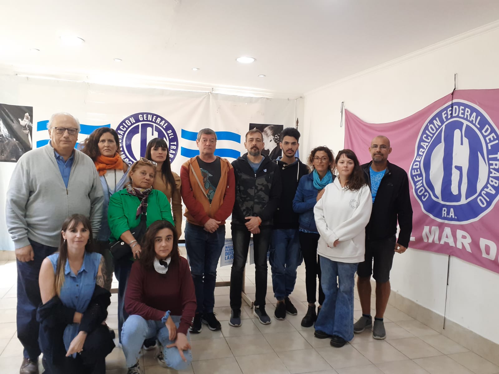 La CGT recibió a trabajadores despedidos y anunció una protesta para este miércoles