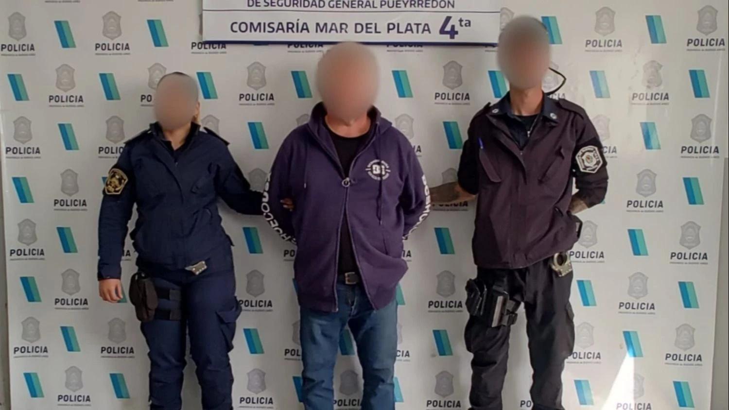 UN HOMBRE FUE DETENIDO TRAS AMENAZAR A SUS VECINOS MIENTRAS EFECTUABA DISPAROS EN SU PATIO 