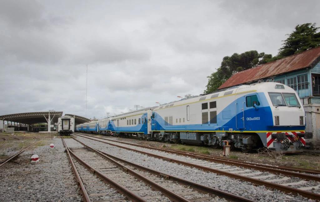 El oficialismo local pide que Trenes Argentinos ceda las vías ferroviarias en desuso