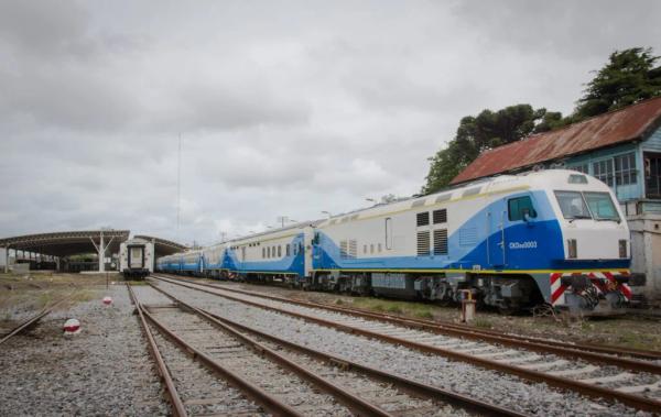 El oficialismo local pide que Trenes Argentinos ceda las vías ferroviarias en desuso