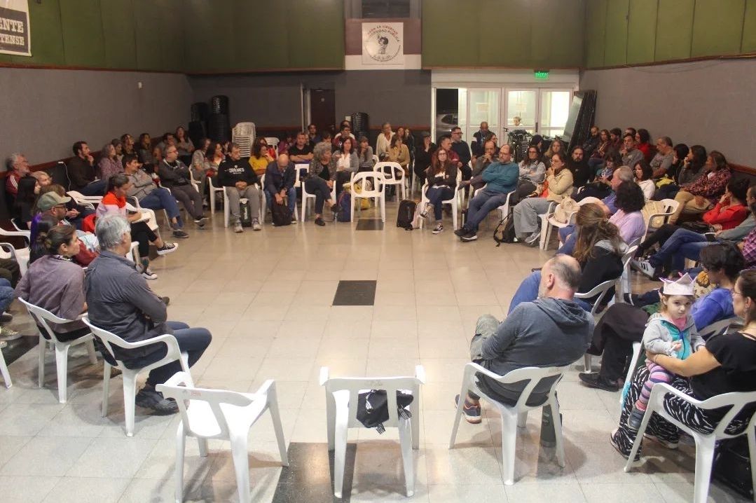 Docentes universitarios de Mar del Plata anuncian paro de 24 horas en protesta por el ajuste salarial