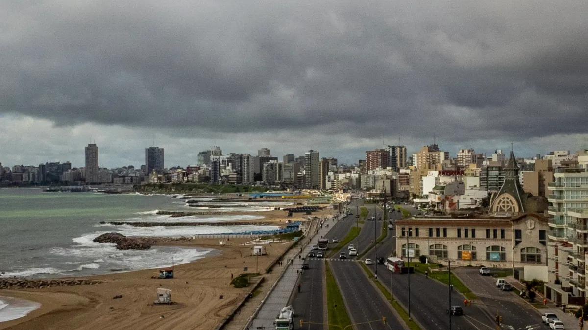 De un feriado soleado a un jueves inestable: alerta por lluvias y fuertes vientos en General Pueyrredon