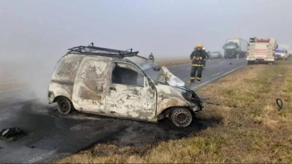 Dos personas murieron en un accidente vial en la ruta 3 