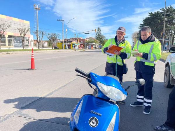 Tras  diferentes operativos, durante abril se secuestraron más de 500 autos y motos por infracciones