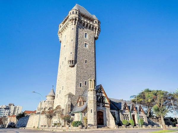 La Torre Tanque celebra 82 años con shows y música al aire libre