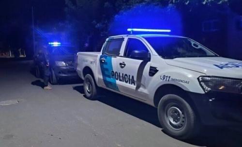 Murió un hombre de 30 años que se disparó durante un allanamiento en su casa