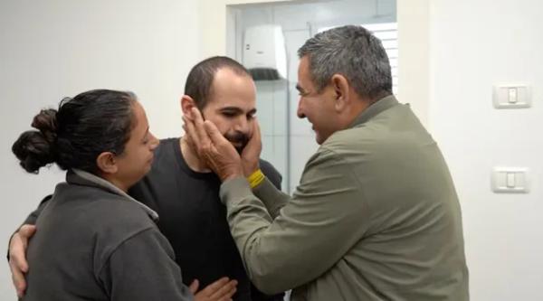 El grupo terrorista Hamas liberó al argentino Yarden Bibas luego de 484 días de cautiverio en Gaza