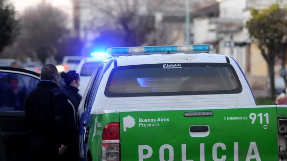 Robó un auto en Mar del Plata, lo allanaron en Necochea y tenía un arsenal de armas