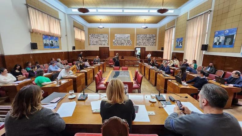 El oficialismo busca aprobar el presupuesto y el aumento de tasas