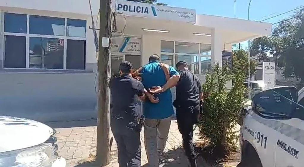 Un remisero fue detenido por agredir a un jubilado en Batán