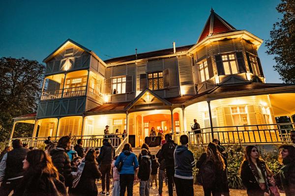 Autorizan licitar cafeterías en museos, pero denuncian falta de control del Concejo