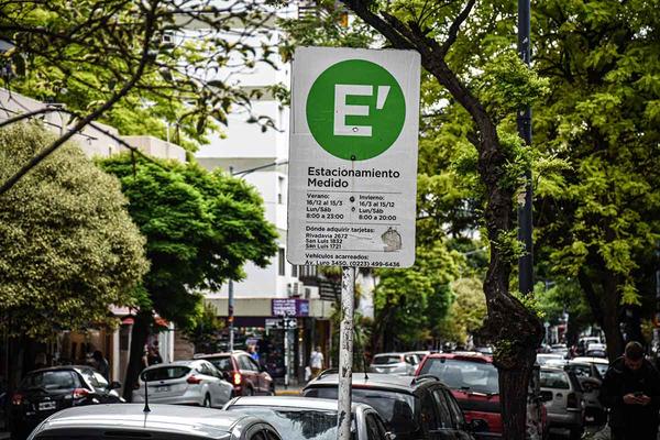Cuatro empresas compiten por la concesión del estacionamiento medido en Mar del Plata