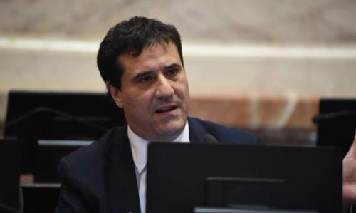Abad reclamó una “revolución educativa” y pidió convocar a un nuevo Congreso Pedagógico Nacional