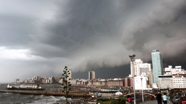 EDEA reportó cortes de luz en distintos barrios de Mar del Plata tras el fuerte temporal