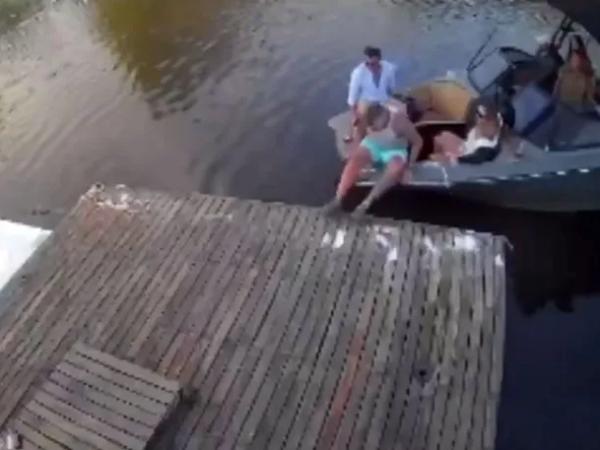 Disparo en el arroyo: una mujer fue baleada mientras navegaba en Escobar