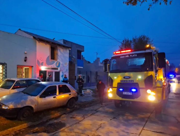 Se incendió una casa en el barrio Santa Rita esta madrugada 