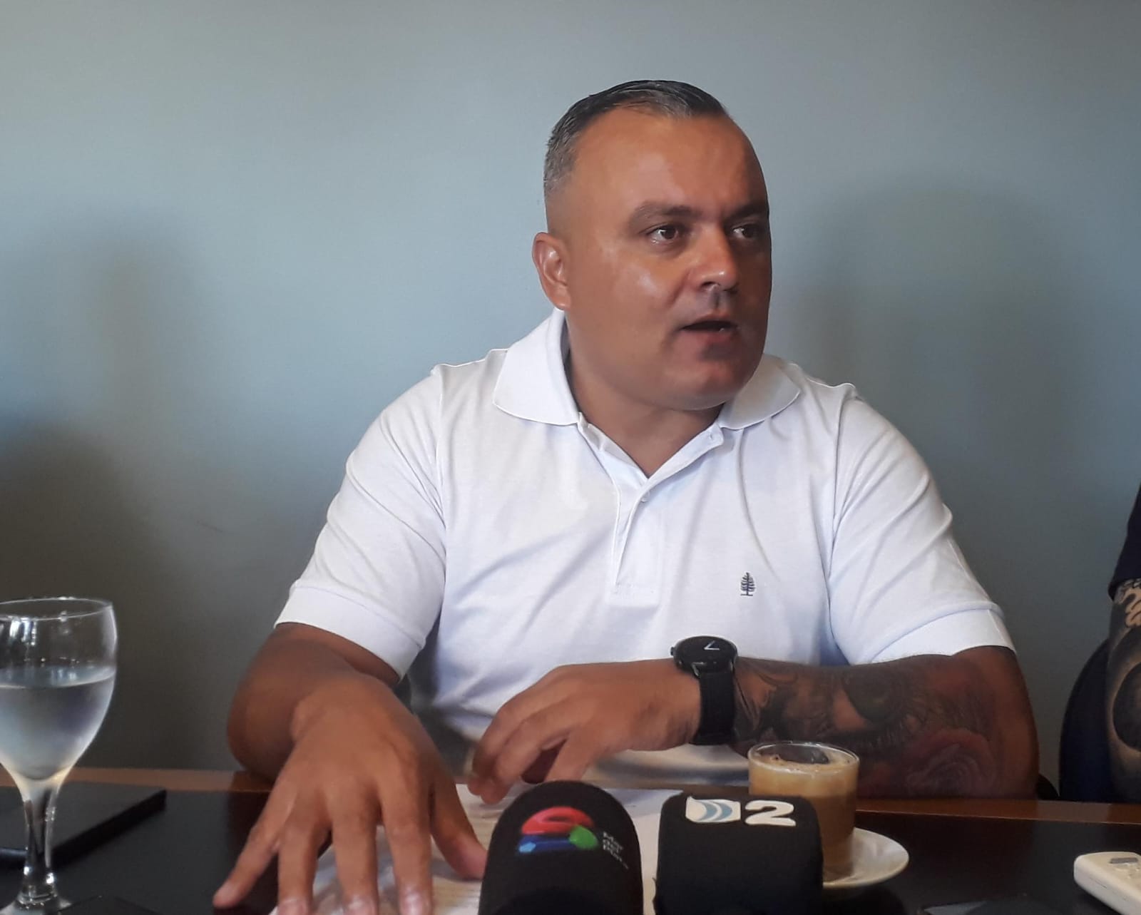 UTHGRA a los empresarios que evaluán recortar personal: "Habrá una respuesta legal y gremial contundente"