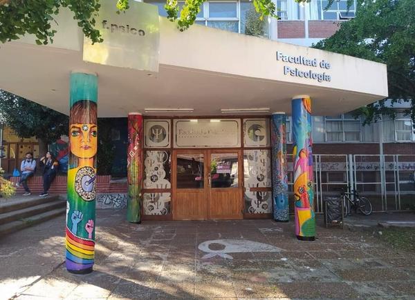 La Facultad de Psicología de la UNMDP denuncia crisis en el Sistema Universitario y Científico Público