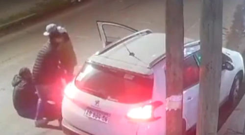 Un policía se defendió a los tiros de un robo piraña frente a su casa y hay un detenido