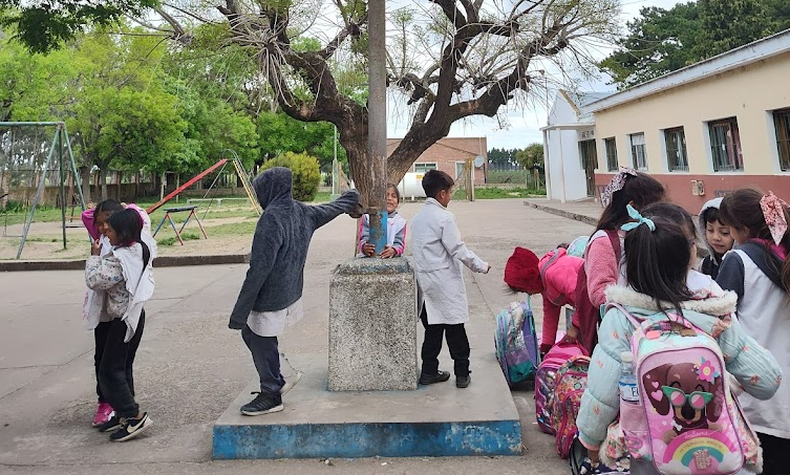 Cuatro escuelas de la ciudad no tendrán jornada completa por los recortes de fondos