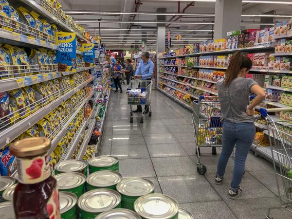 Una familia tipo requiere $394 mil pesos para alcanzar la Canasta Básica de Alimentos en Mar del Plata