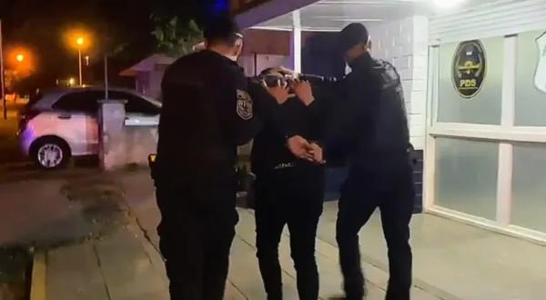 Violenta discusión de tránsito: un hombre agredió y lastimó a un taxista 