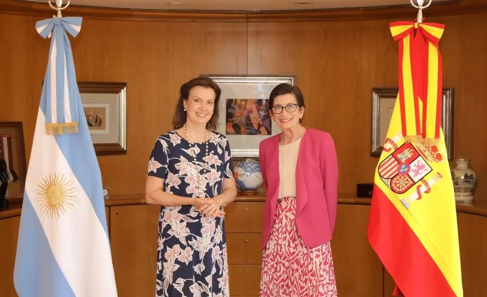  La embajadora de España ya se fue de Argentina tras el conflicto diplomatico