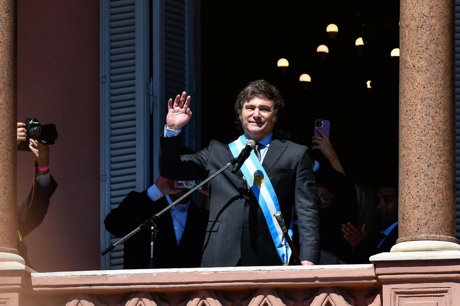 Milei invitó a la selección a festejar al balcón de la Casa Rosada