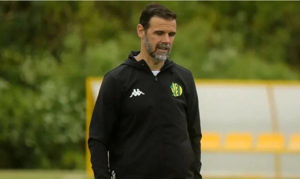 Del ascenso al despido inesperado: Andrés Yllana dejará de ser el técnico de Aldosivi