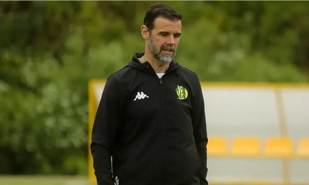 Del ascenso al despido inesperado: Andrés Yllana dejará de ser el técnico de Aldosivi