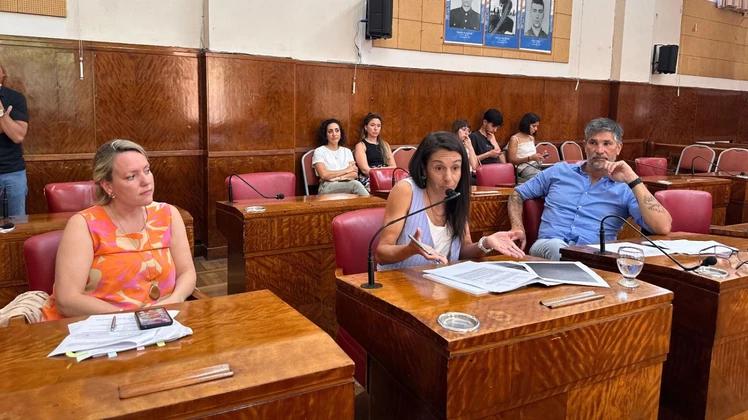 Conseción de espacios publicitarios del mobiliario urbano: el Concejo dio el primer sí