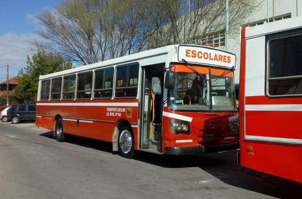 Fracasa la licitación para el transporte escolar en General Pueyrredon: más de 2000 estudiantes sin servicio