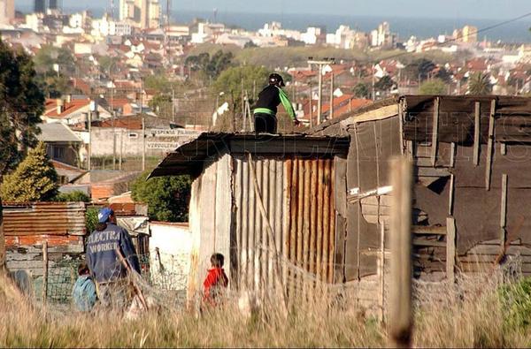 Preocupante cifra: más de 306.000 son pobres en Mar del Plata y casi 86 mil son indigentes