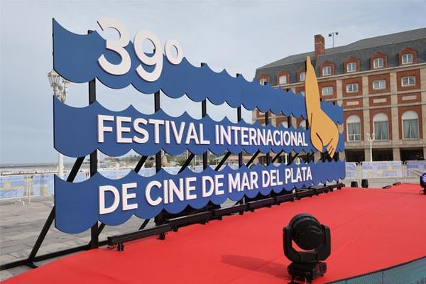 El INCAA busca jóvenes talentos para el Festival de Cine de Mar del Plata: cómo ser parte de la convocatoria