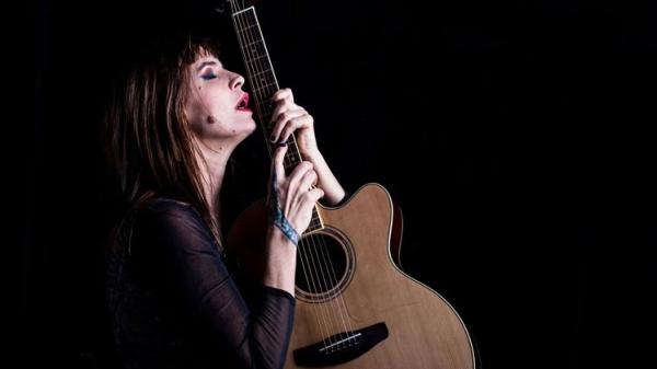 Fabiana Cantilo vuelve a Mar del Plata para celebrar su cumpleaños con un show único